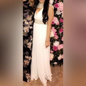 Grecian white gown with gold and beading/pearl/crystal details. Size 2.